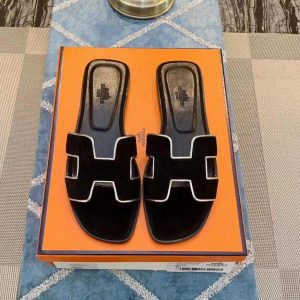 Шлепанцы женские Hermes Oran Black Suede