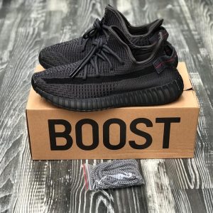 Кроссовки мужские Adidas Yeezy Boost 350 Black