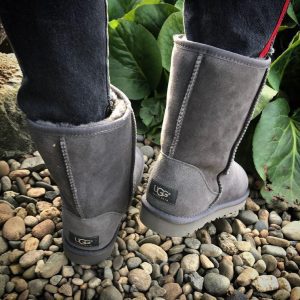 Угги женские UGG CLASSIC