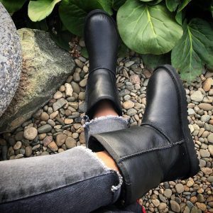 Угги женские UGG CLASSIC Leather