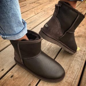 Угги женские UGG CLASSIC MINI Leather