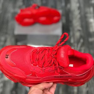 Кроссовки женские Balenciaga Triple S 1.0