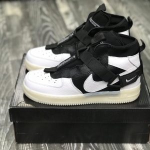 Кроссовки мужские Nike AIR FORCE 1 UTILITY MID