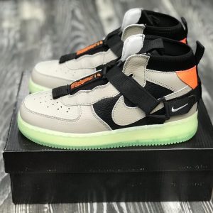 Кроссовки мужские Nike AIR FORCE 1 UTILITY MID