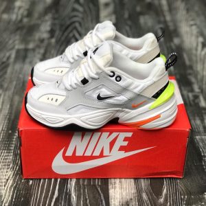 Кроссовки женские Nike Tekno