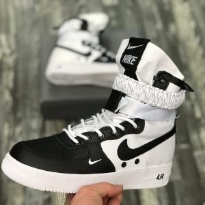 Ботинки мужские Nike Air Force 1 SF BW