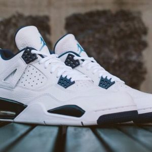 Кроссовки мужские Nike Air Jordan 4