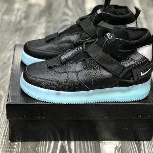 Кроссовки мужские Nike AIR FORCE 1 UTILITY MID