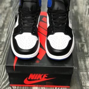 Кроссовки мужские Nike Air Jordan 1