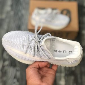 Кроссовки женские Adidas Yeezy Boost 350