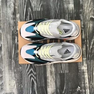 Кроссовки женские Adidas Yeezy Boost 700 Wave Runner