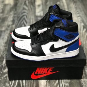 Кроссовки мужские Nike Air Jordan 1