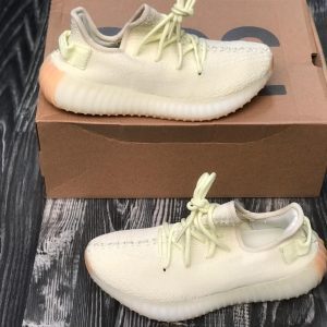 Кроссовки женские Adidas Yeezy Boost 350