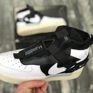 Кроссовки мужские Nike AIR FORCE 1 UTILITY MID