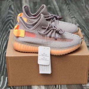 Кроссовки женские Adidas Yeezy Boost 350