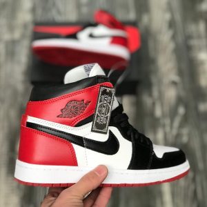 Кроссовки мужские Nike Air Jordan 1