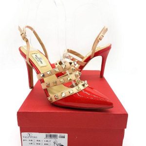 Босоножки женские Valentino ROCKSTUD Gold Red