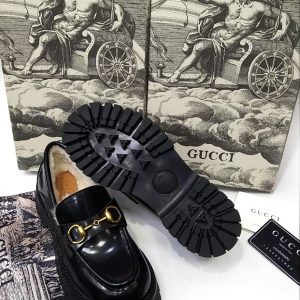 Лоферы женские Gucci Black