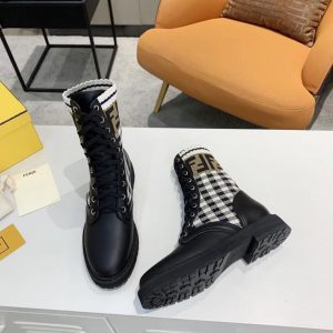 Ботинки женские Fendi