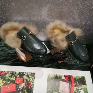 Мюли женские Gucci с мехом