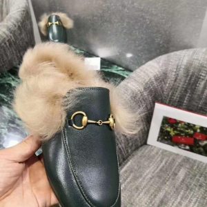 Мюли женские Gucci с мехом