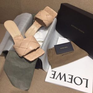 Мюли женские BOTTEGA VENETA LIDO Beige