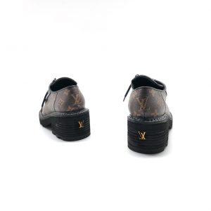 Лоферы женские Louis Vuitton BEAUBOURG Brown Monogram