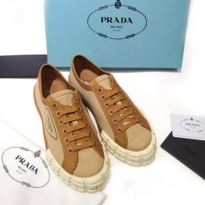 Кеды женские Prada Beige