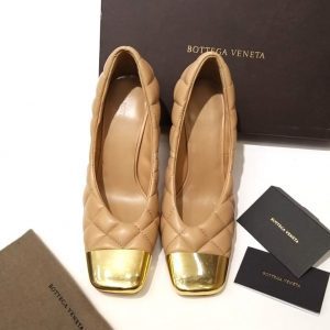 Туфли женские BOTTEGA VENETA Beige