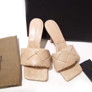 Мюли женские BOTTEGA VENETA LIDO Beige