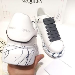 Кроссовки женские Alexander McQueen White Lines