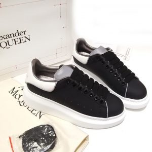 Кроссовки женские Alexander McQueen Black