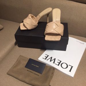 Мюли женские BOTTEGA VENETA LIDO Beige