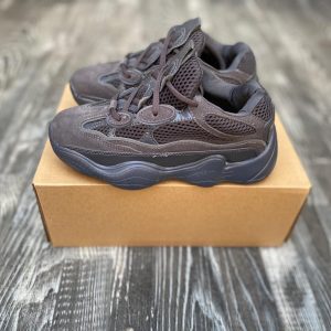 Кроссовки женские Adidas Yeezy Boost 500 Brown