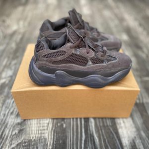 Кроссовки женские Adidas Yeezy Boost 500 Brown