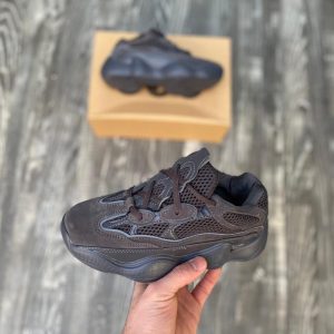 Кроссовки женские Adidas Yeezy Boost 500 Brown