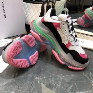 Кроссовки женские Balenciaga Triple S Grey Pink