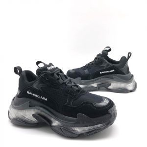 Кроссовки женские Balenciaga Triple S All Black