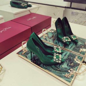 Туфли женские Roger Vivier Flower Strass Buckle Green