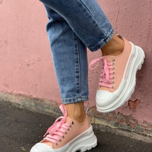 Кроссовки женские Alexander McQueen Tread Slick Pink