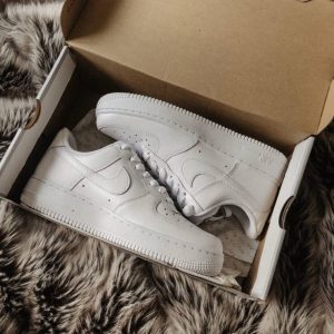 Кроссовки Nike Air Force 1