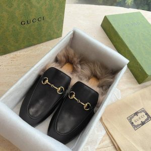 Мюли женские Gucci с мехом