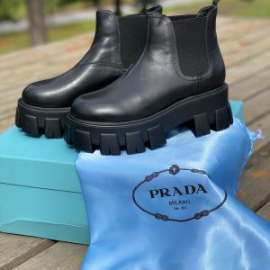 Ботинки женские Prada