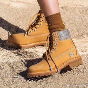 Ботинки Jimmy Choo X Timberland