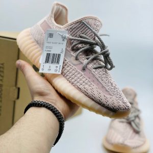 Кроссовки женские Adidas Yeezy Boost 350 V2