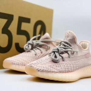 Кроссовки женские Adidas Yeezy Boost 350 V2