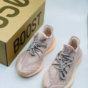 Кроссовки женские Adidas Yeezy Boost 350 V2