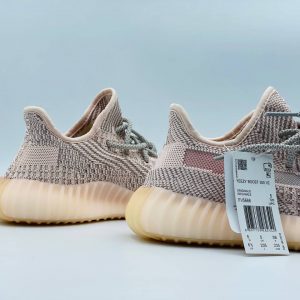 Кроссовки женские Adidas Yeezy Boost 350 V2