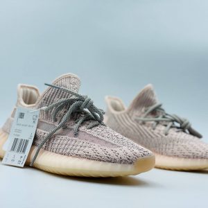 Кроссовки женские Adidas Yeezy Boost 350 V2