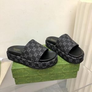 Сандалии Gucci